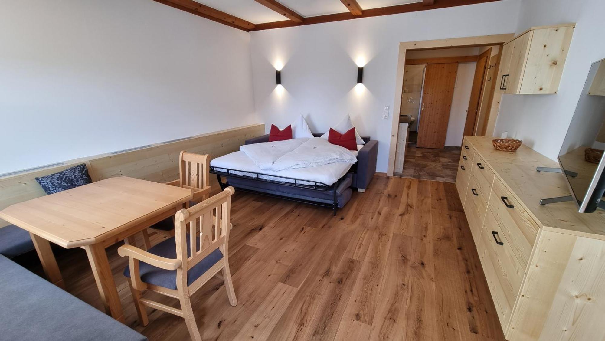 Ferienhof Obergasser Und Bergblick Weissensee Room photo