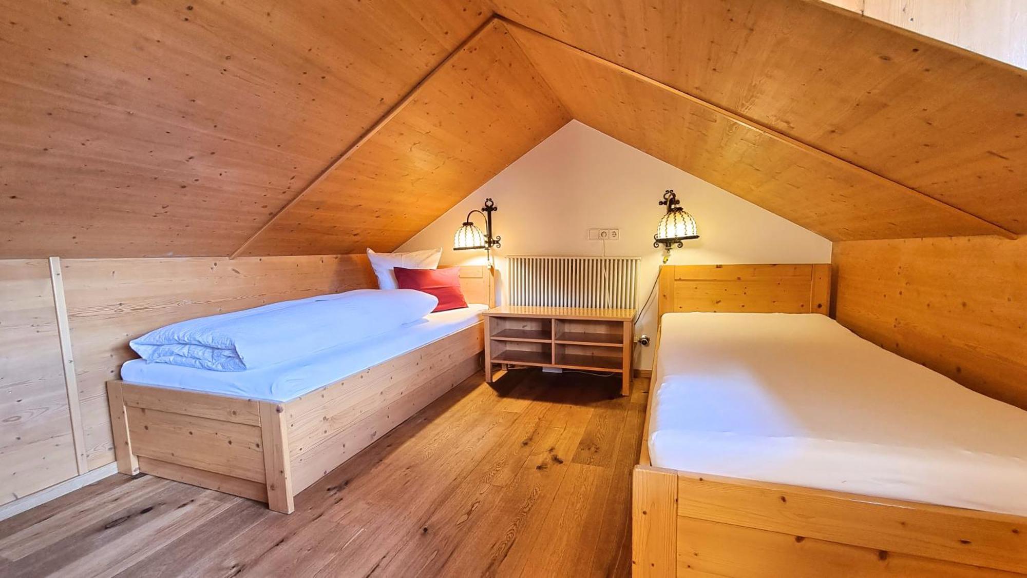 Ferienhof Obergasser Und Bergblick Weissensee Room photo